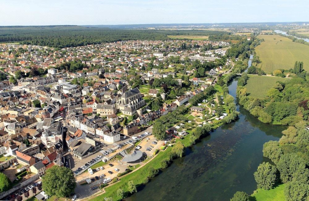 Photo of Others in Val-de-Reuil