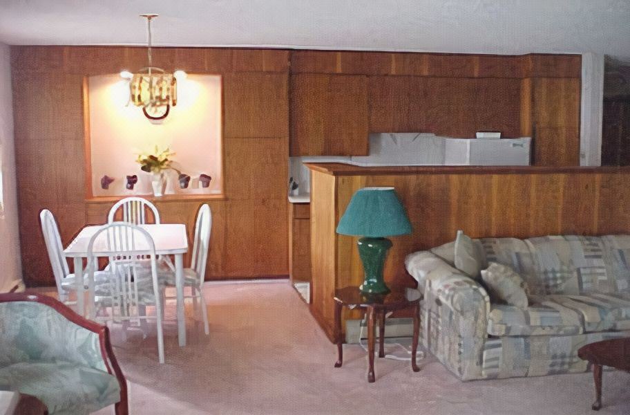 Photo of Livingroom in Thompson