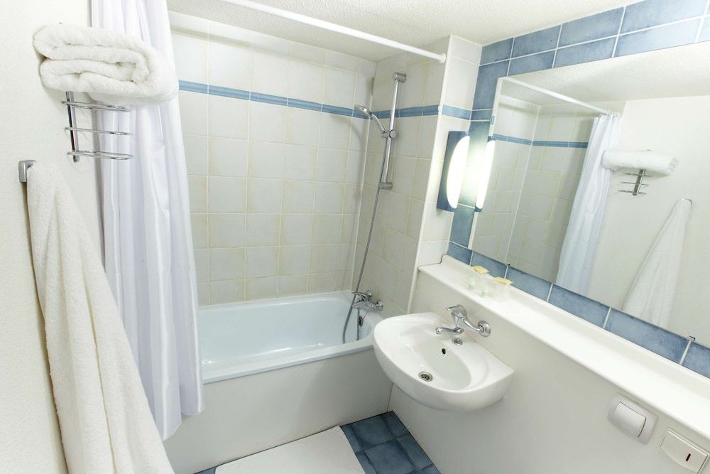 Photo of Bathroom in Marmande
