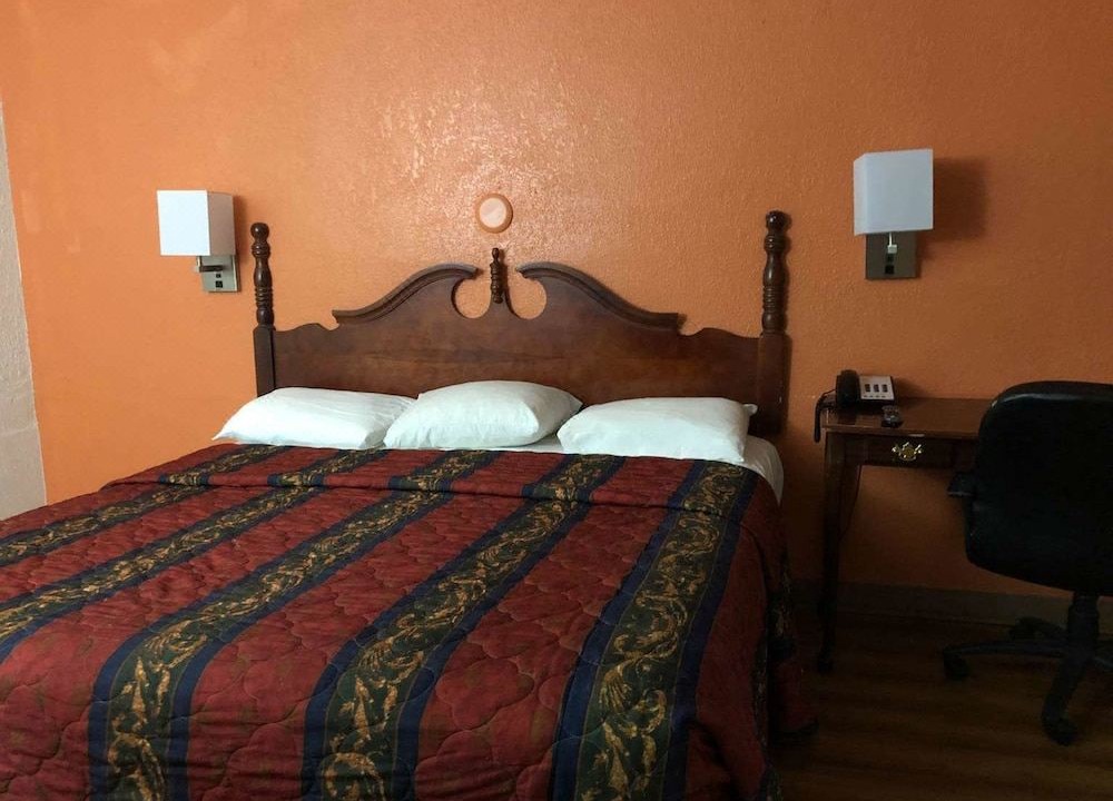 Photo of Bedroom in Rolla