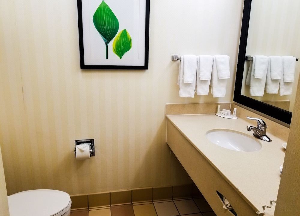 Photo of Bathroom in Bonanza