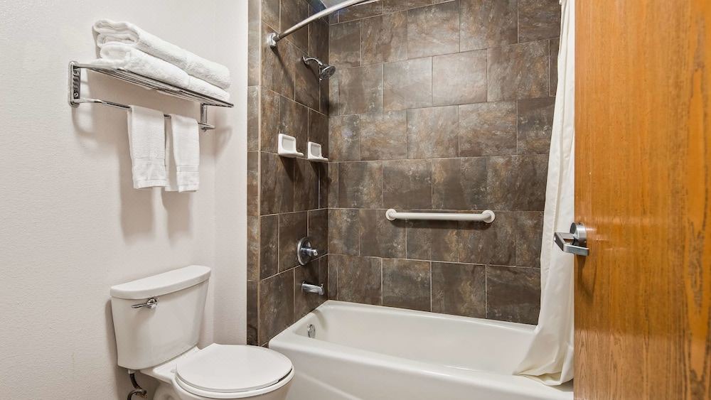 Photo of Bathroom in Falfurrias