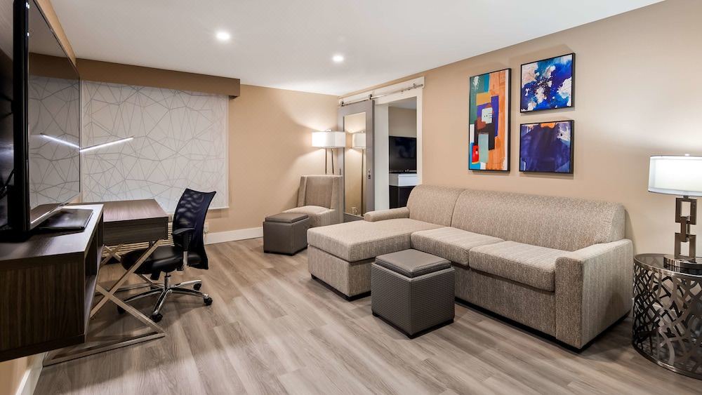 Photo of Livingroom in Greenville - Spartanburg