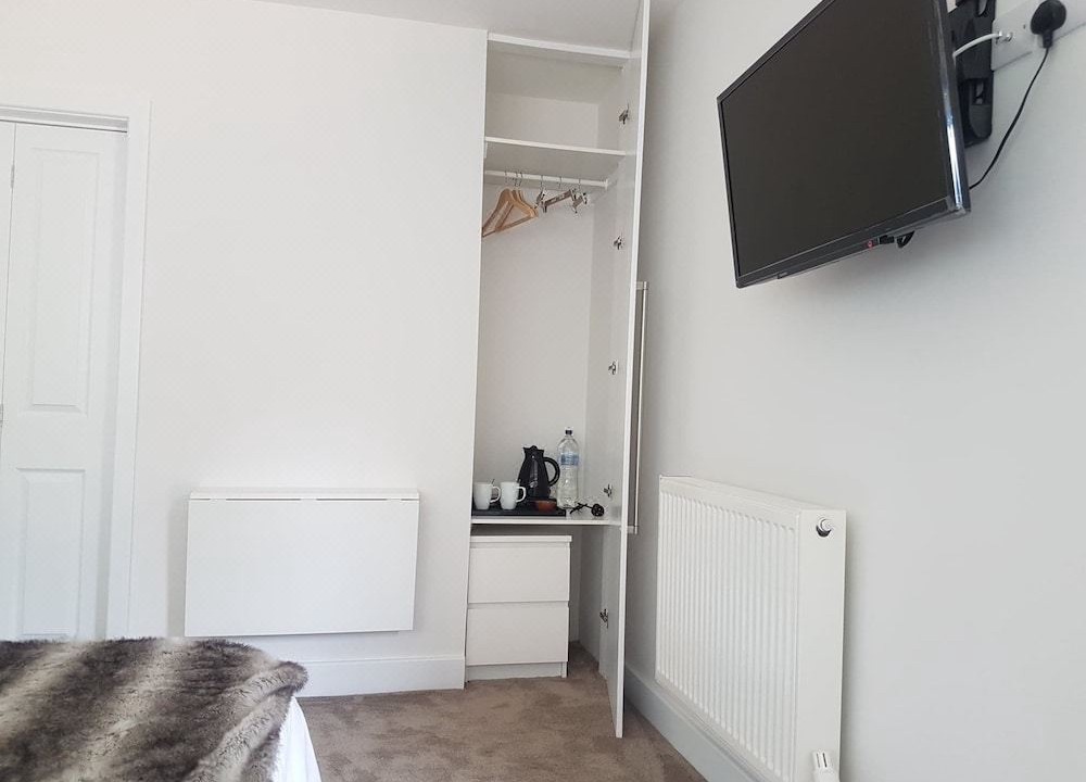 Photo of Others in Tadley