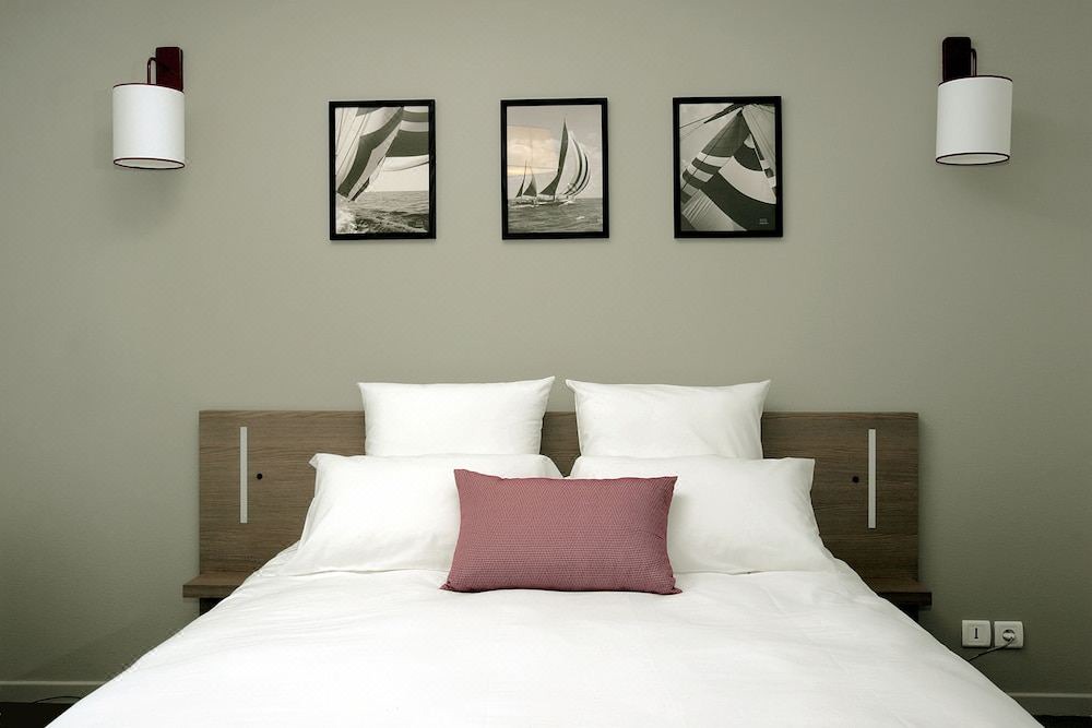 Photo of Bedroom in Cherbourg-en-Cotentin