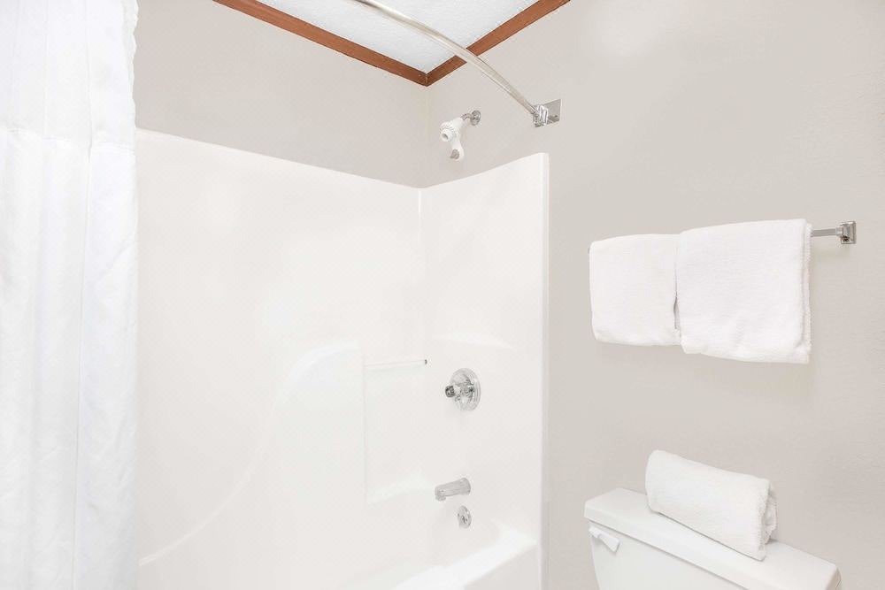 Photo of Bathroom in Boone