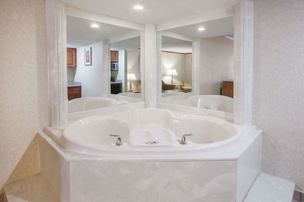 Photo of Bathroom in Canton