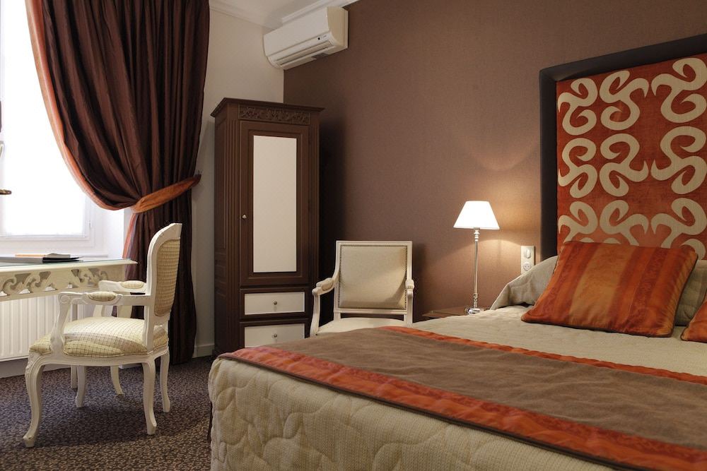 Photo of Bedroom in Terreaux - Bat d'argent