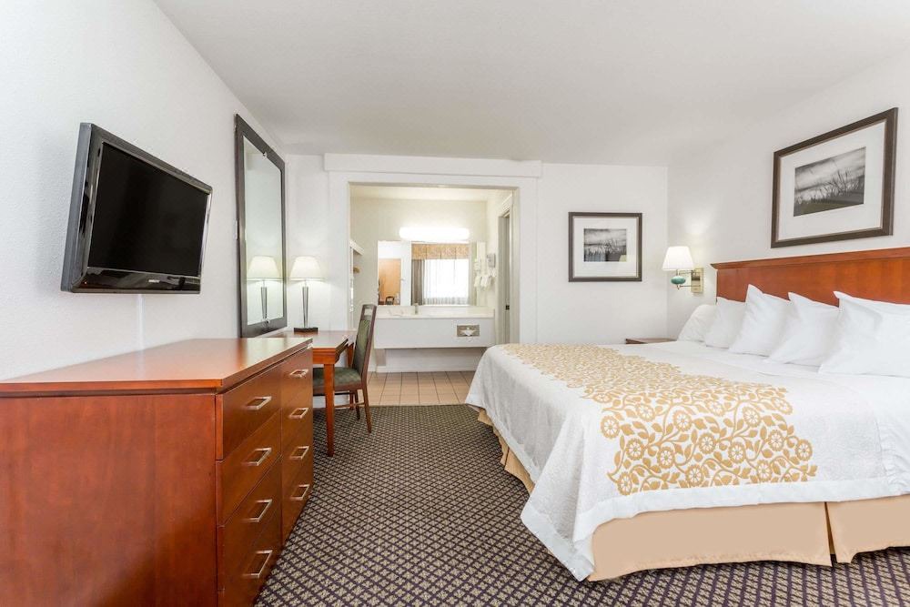 Photo of Bedroom in Kimball