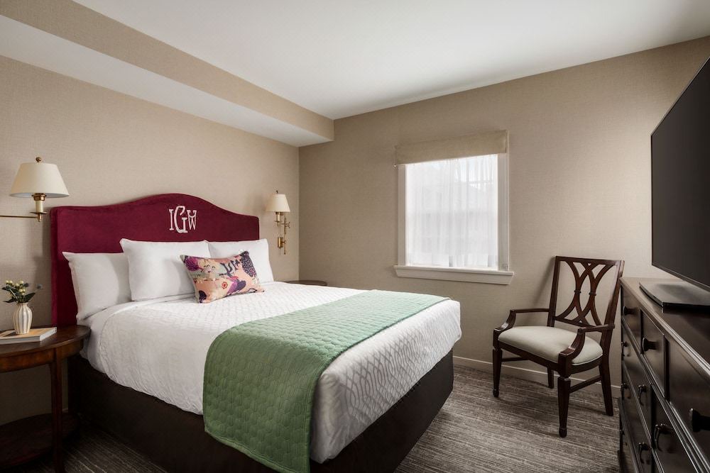 Photo of Bedroom in University Circle