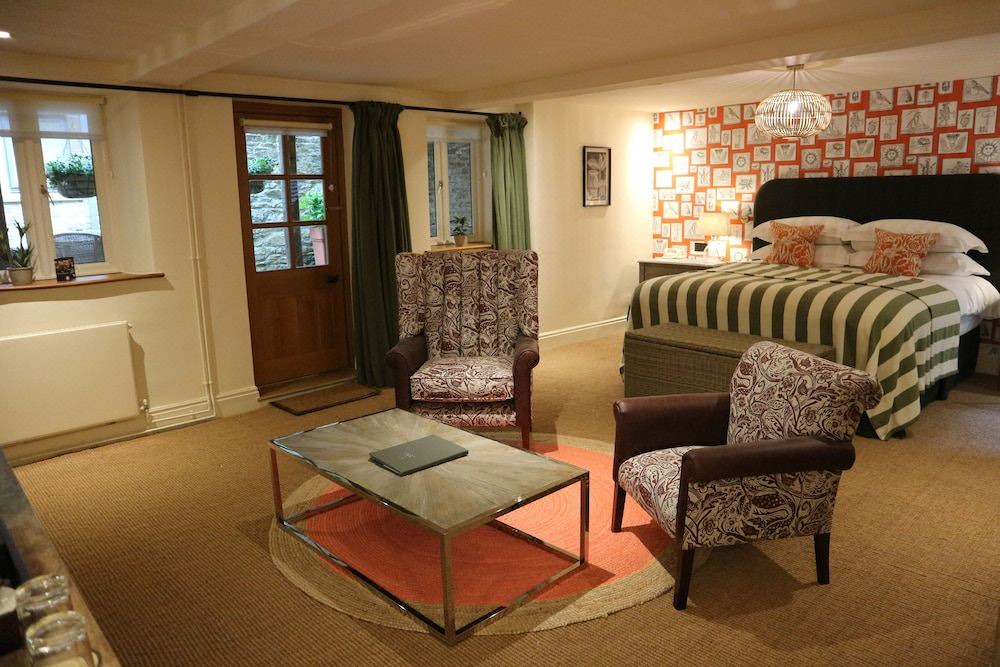 Photo of Livingroom in Tetbury