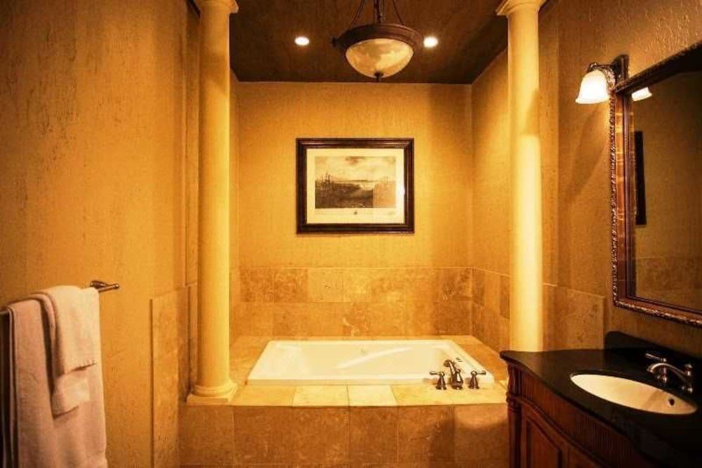 Photo of Bathroom in Lewiston