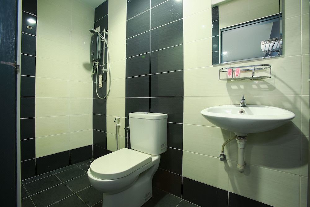 Photo of Bathroom in Teluk Intan