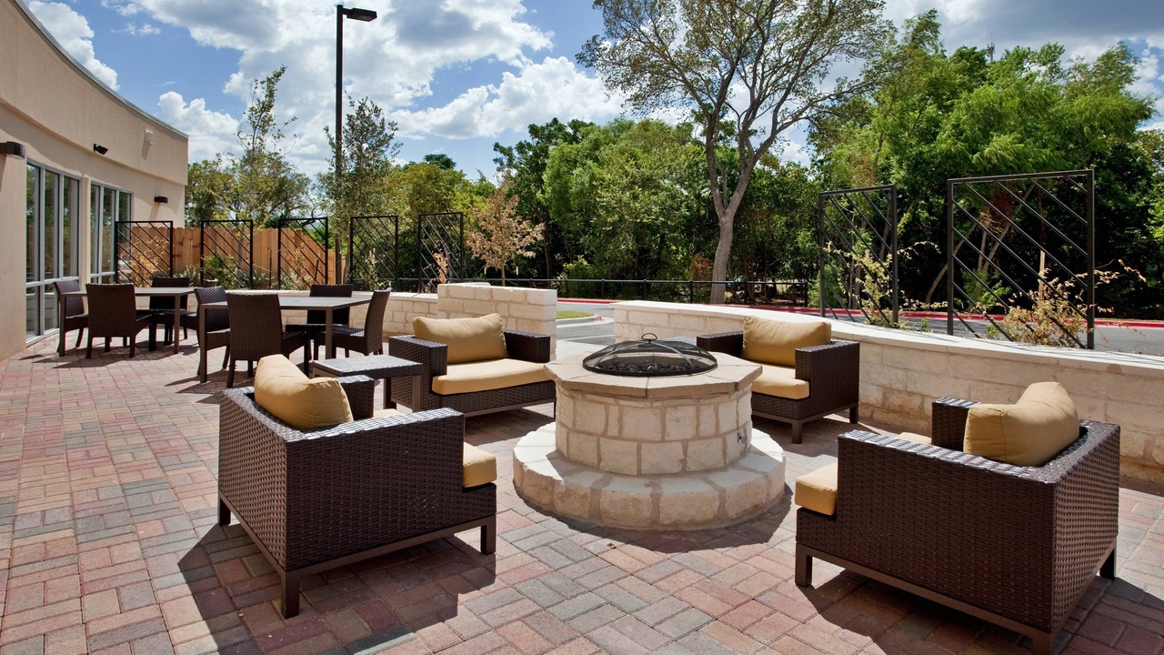 Photo of Patio Balcony in McNeil