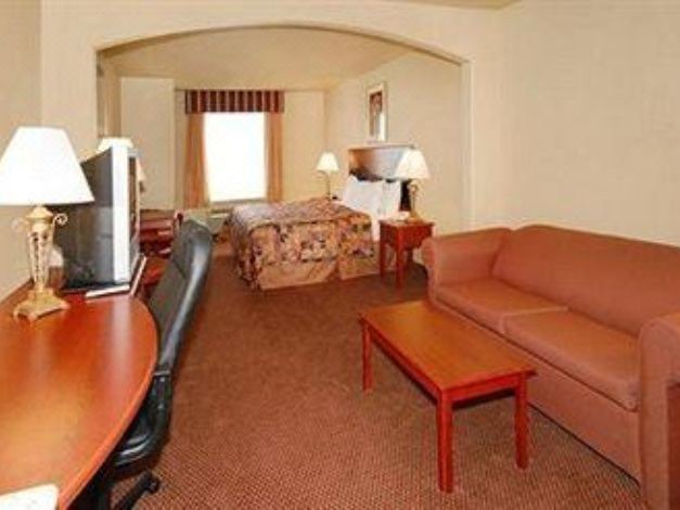 Photo of Livingroom in Hewitt