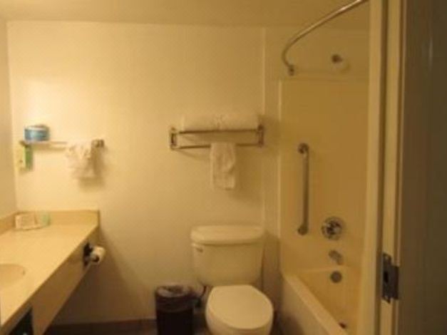 Photo of Bathroom in El Centro