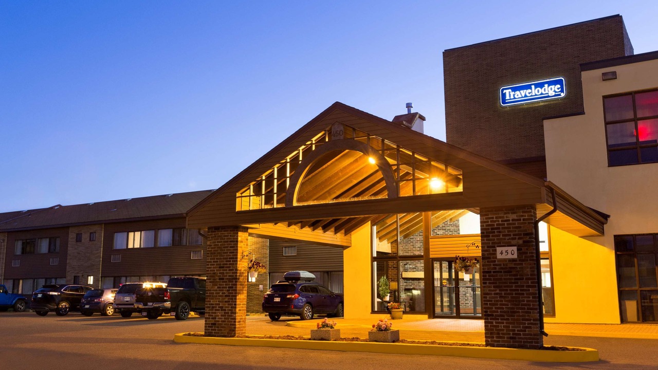Photo of Buildings in Thunder Bay