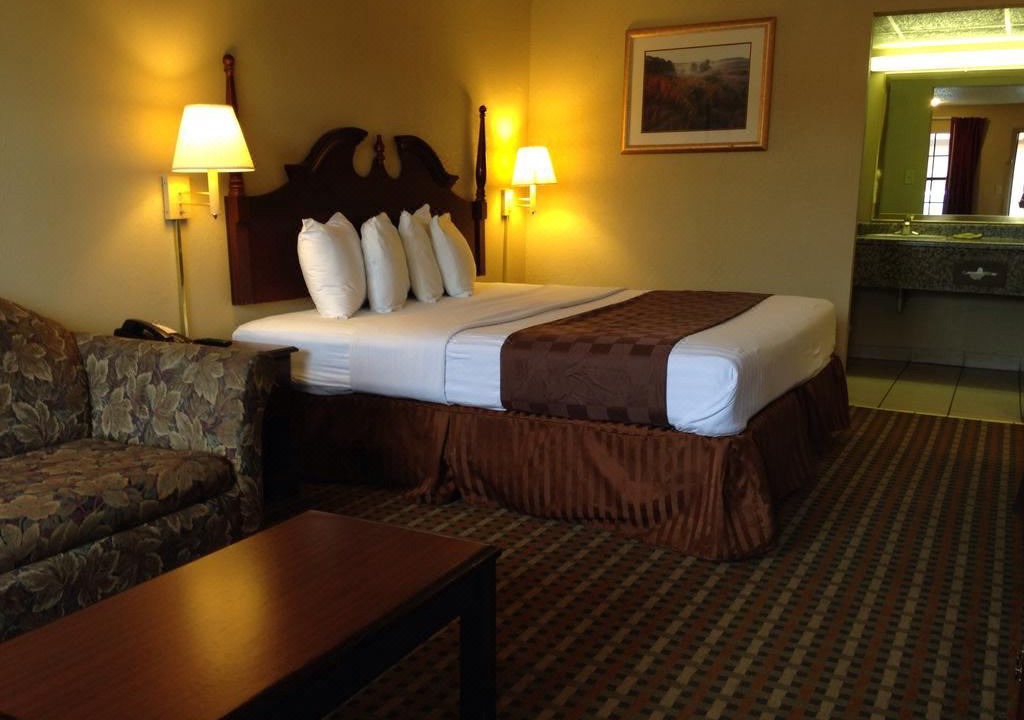 Photo of Bedroom in Caddo Valley