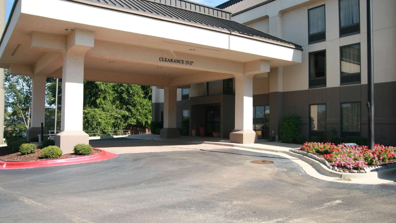 Photo of Buildings in El Dorado