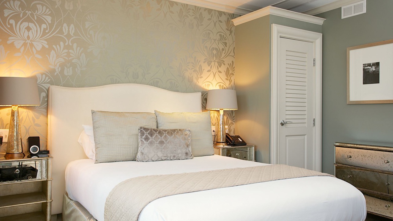 Photo of Bedroom in Mid-Cambridge