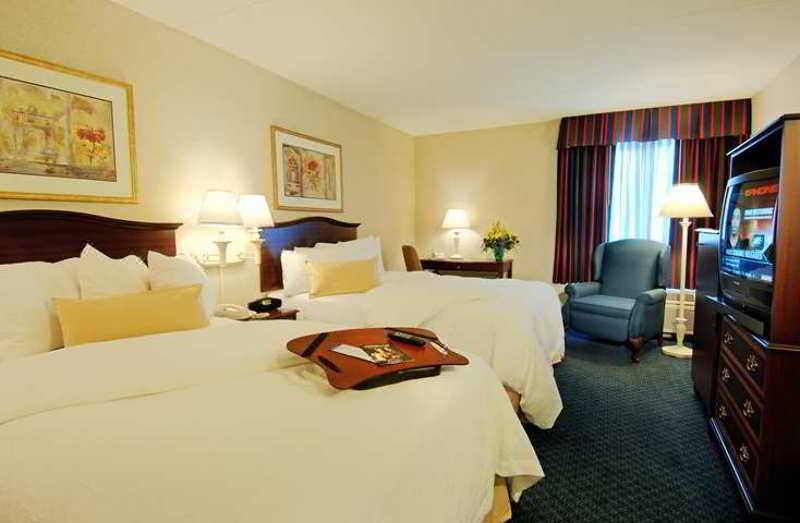 Photo of Bedroom in Potomac Falls