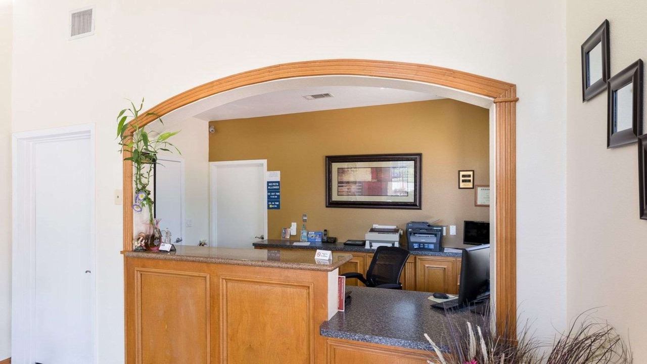 Photo of Livingroom in FM 1960