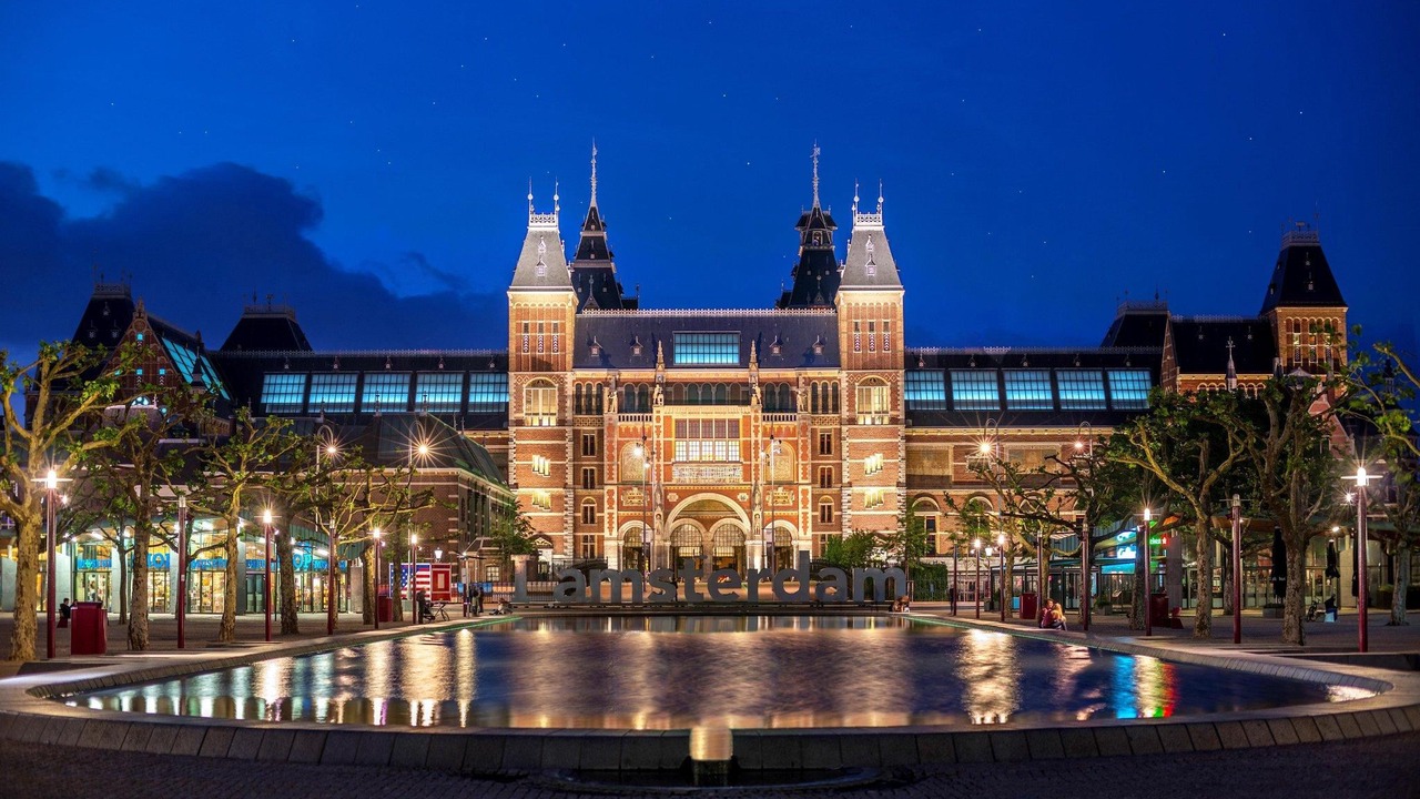 Photo of Buildings in Gemenos