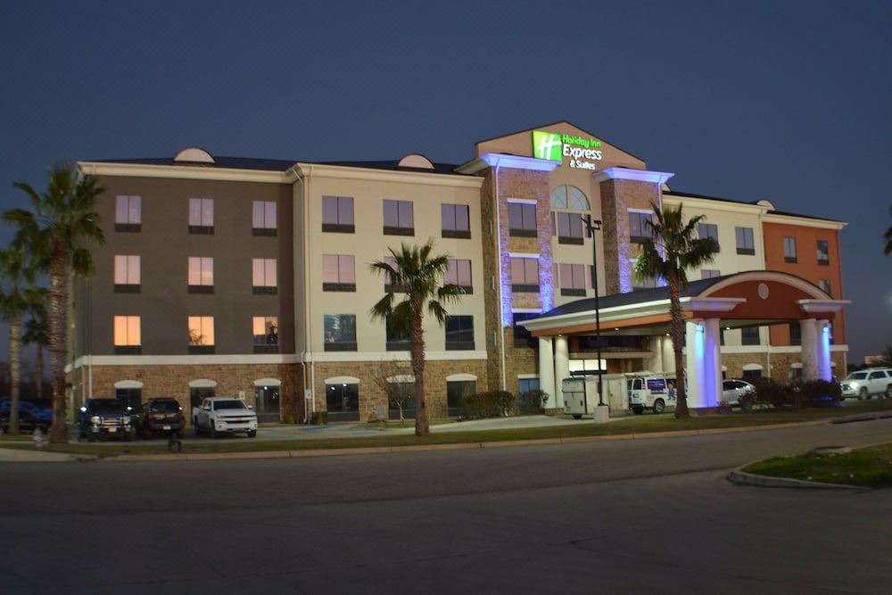 Photo of Buildings in Seguin