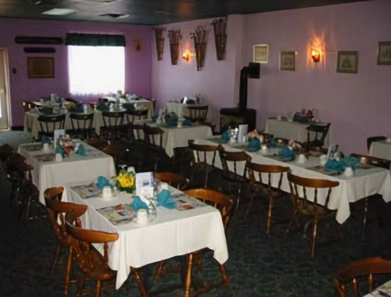 Photo of Livingroom in Tillsonburg