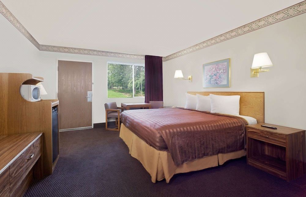 Photo of Bedroom in Page