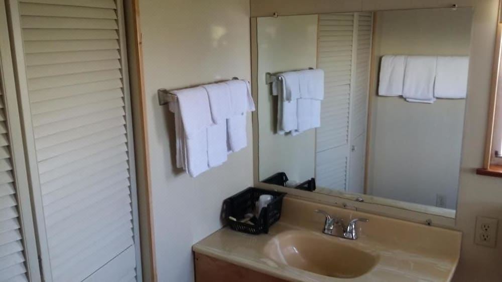 Photo of Bathroom in Winter Haven