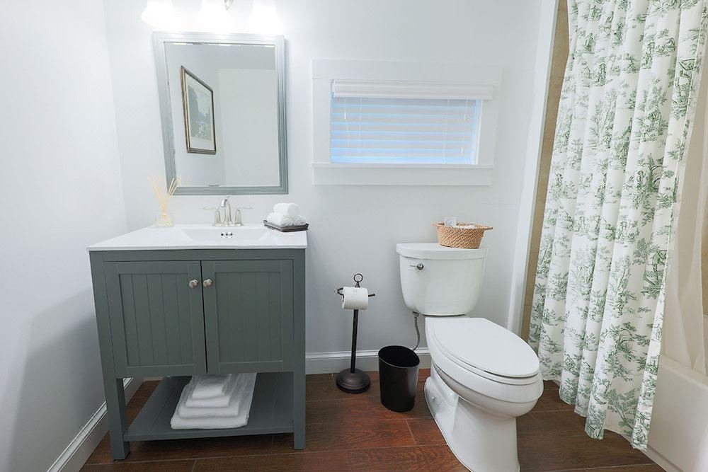 Photo of Bathroom in Middleburg