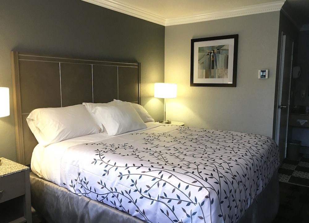 Photo of Bedroom in Milpitas