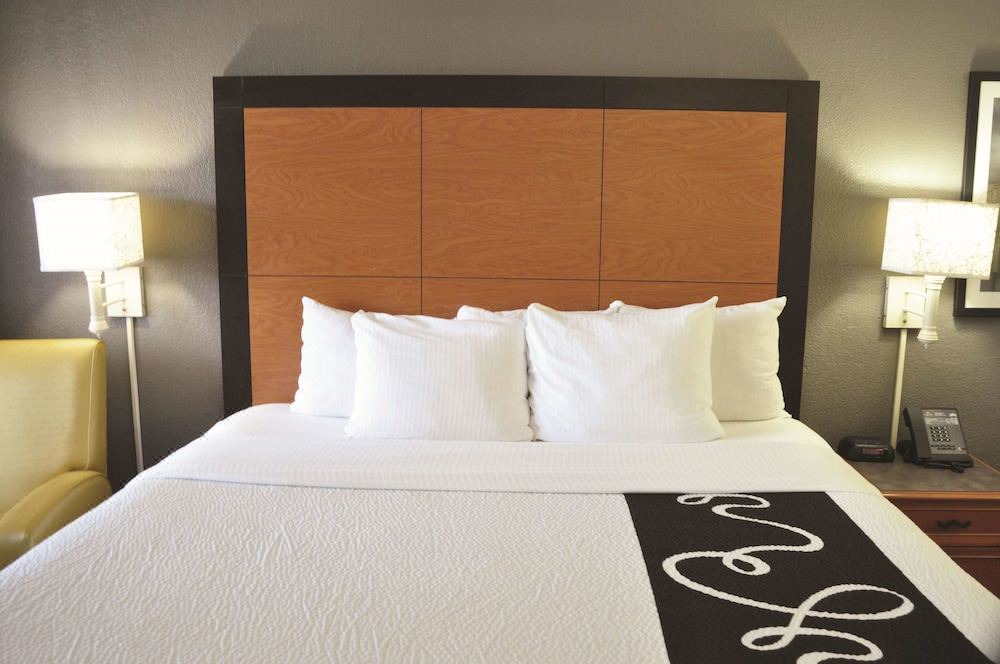 Photo of Bedroom in Knox - Henderson
