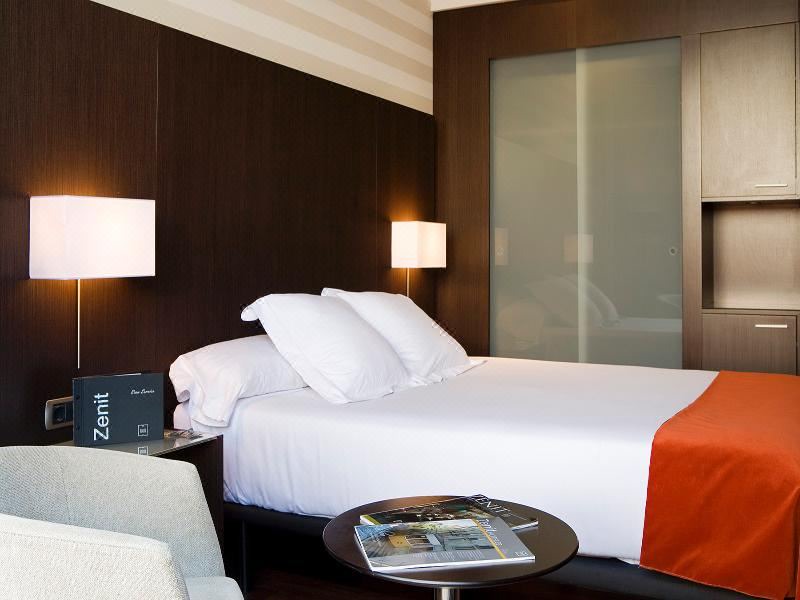 Photo of Bedroom in Pamplona