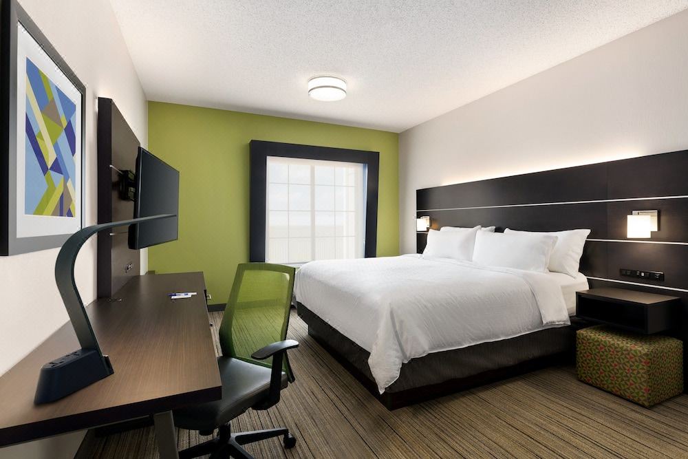 Photo of Bedroom in Shawnee
