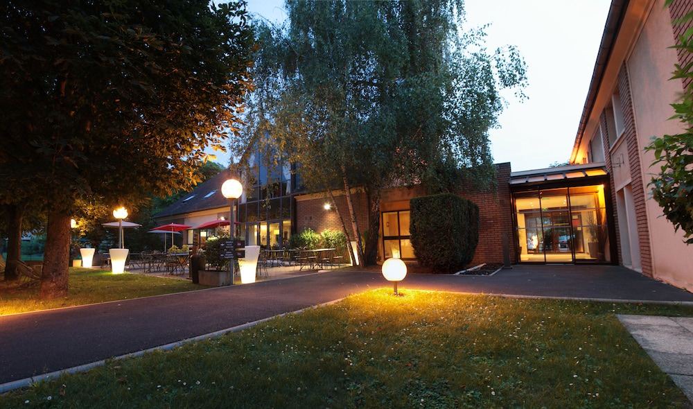 Photo of Buildings in Maisons-Laffitte