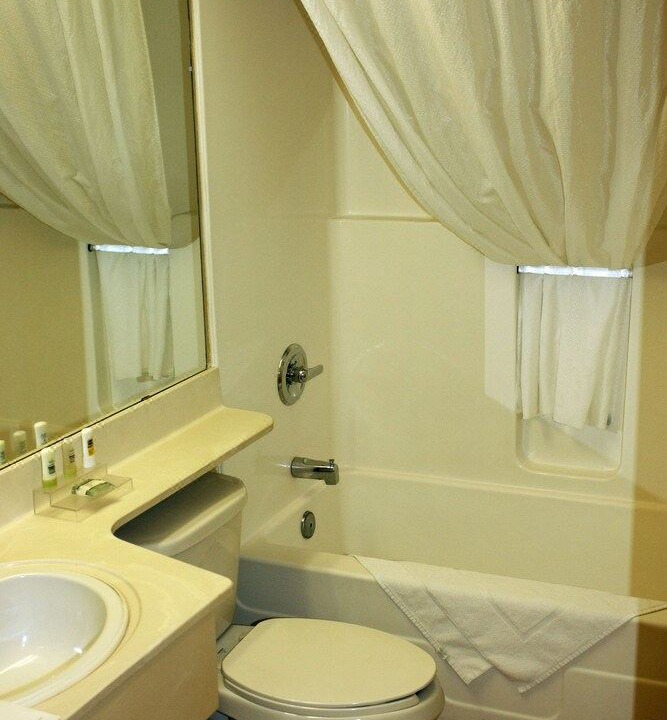 Photo of Bathroom in North Industrial