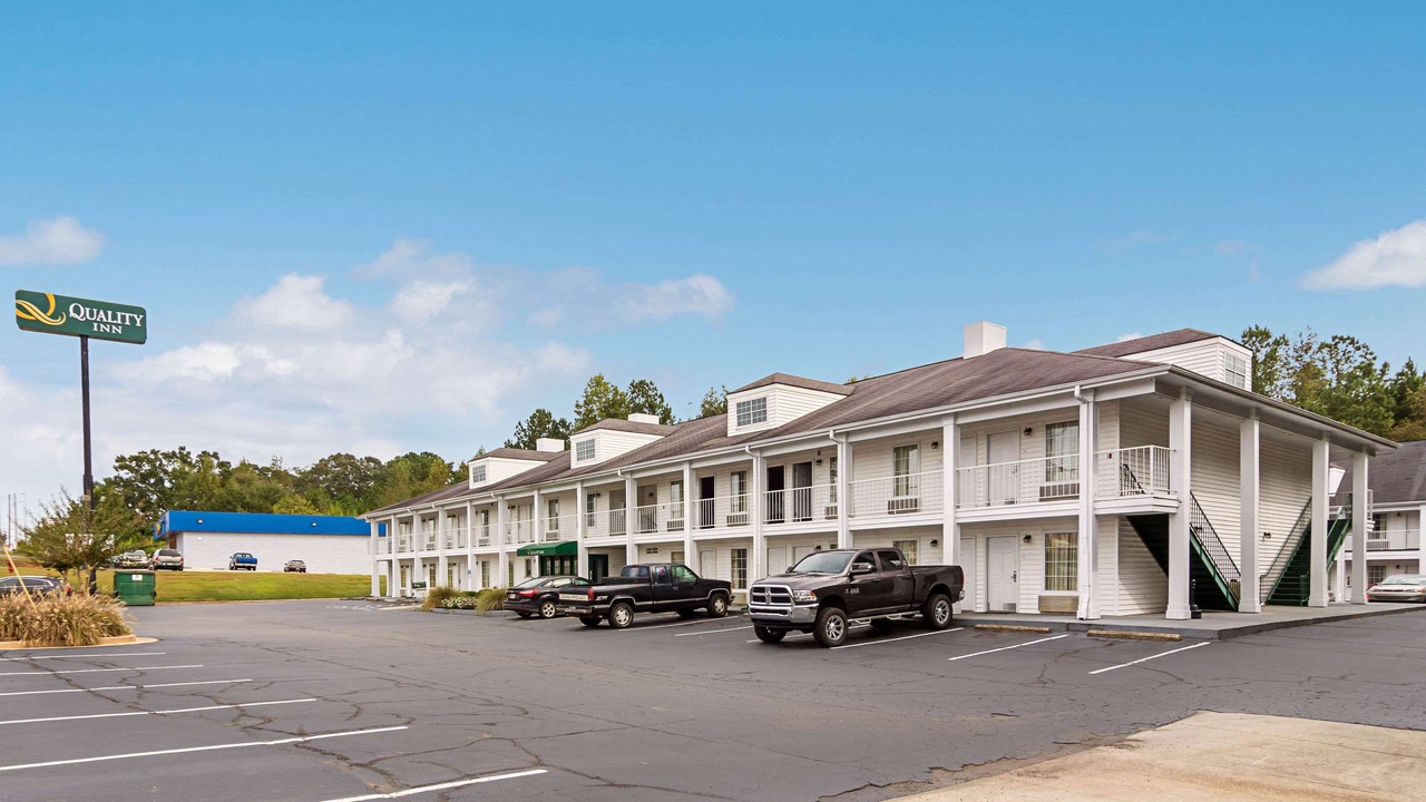 Photo of Buildings in Thomaston