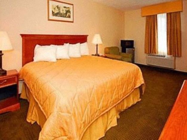 Photo of Bedroom in Ledgewood