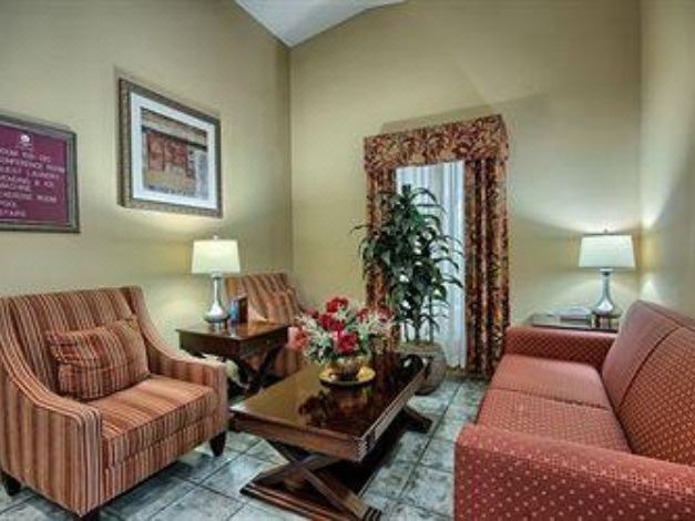 Photo of Livingroom in Wheelersburg