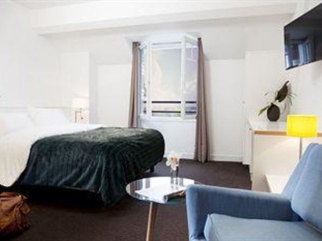 Photo of Bedroom in Rolleboise