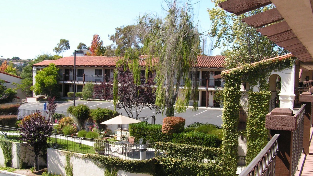Photo of Buildings in Arroyo Grande