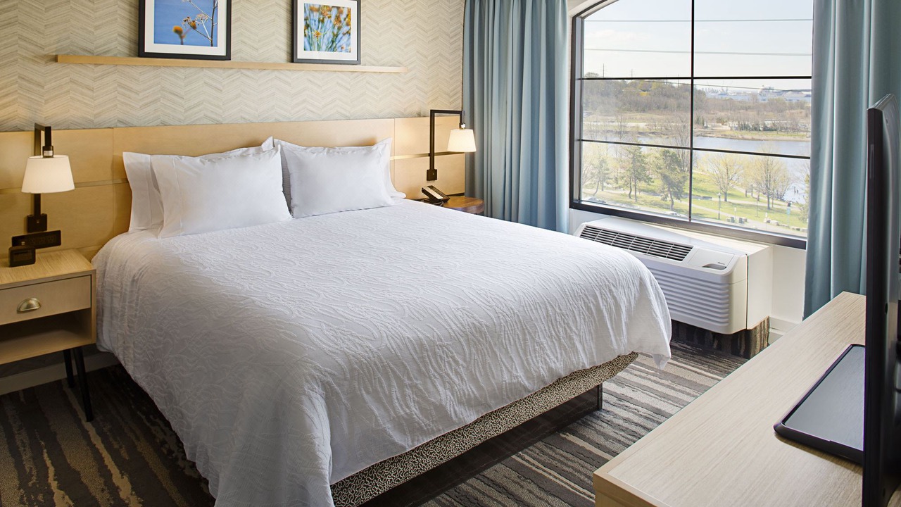 Photo of Bedroom in Fox Point