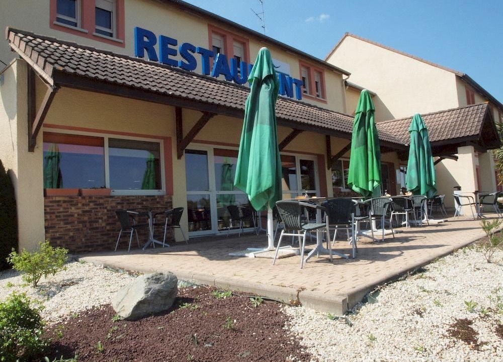 Photo of Buildings in Saint-Saturnin