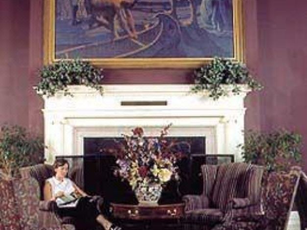 Photo of Livingroom in Glens Falls