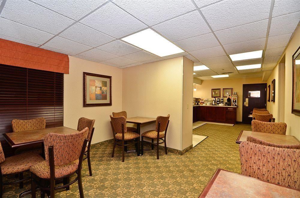 Photo of Livingroom in Naperville