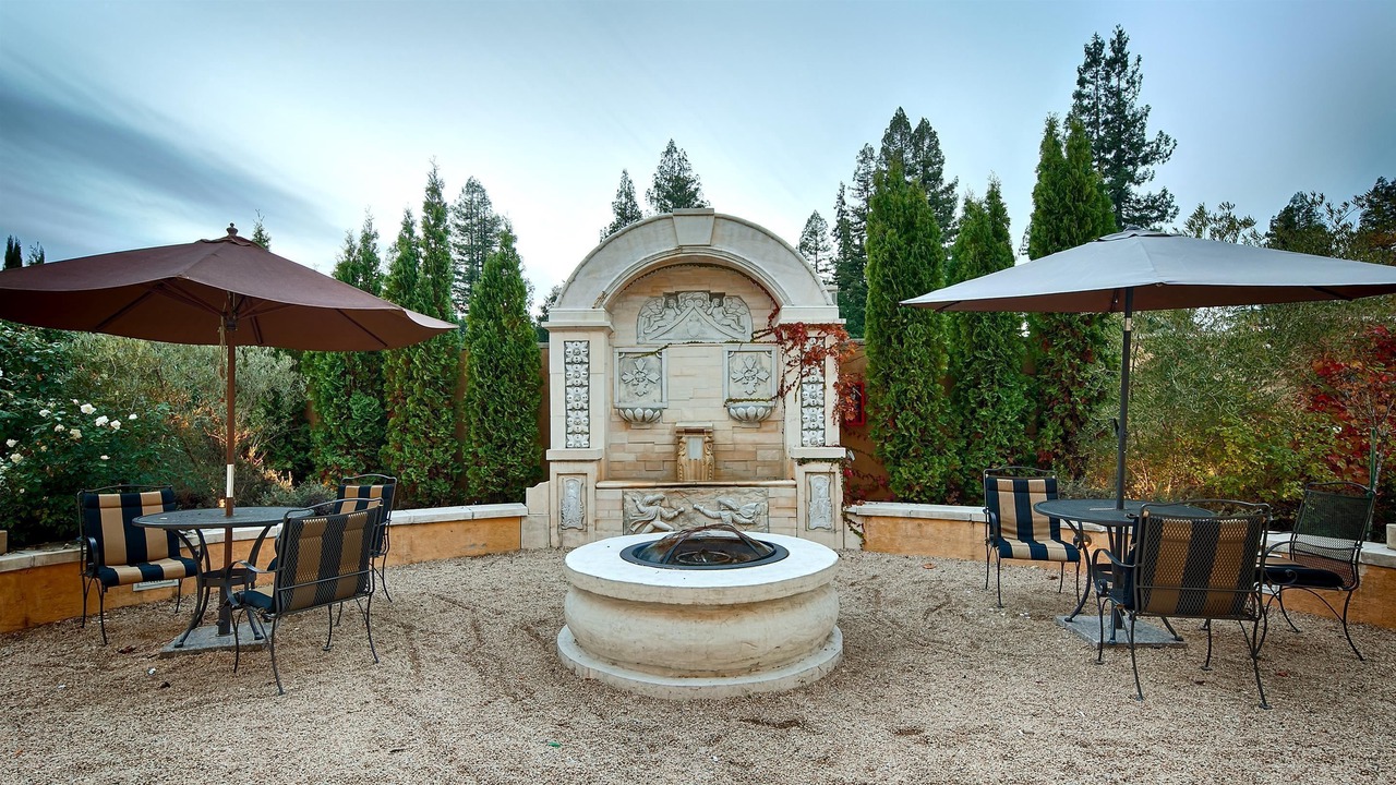 Photo of Patio Balcony in Healdsburg