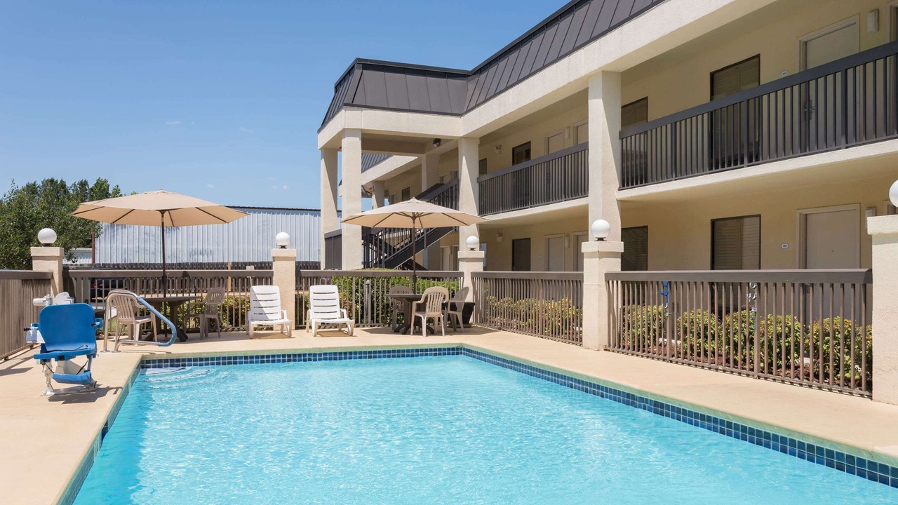 Photo of Outdoor in Griffin