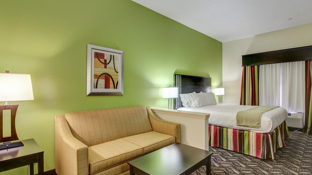 Photo of Livingroom in Richmond Hill